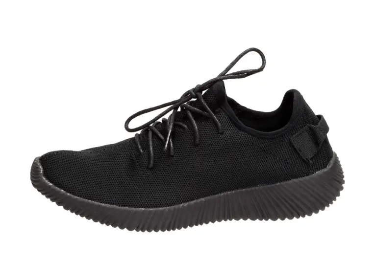 Czarne przewiewne buty damskie Vices 8187-1
