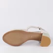 Złote skórzane POLSKIE sandały damskie z zakrytą piętą na słupku DEONI D525A