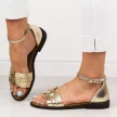 Złote płaskie sandały damskie z zakrytą piętą Potocki 21322
