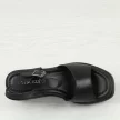 Czarne skórzane sandały damskie na koturnie Vinceza 7885