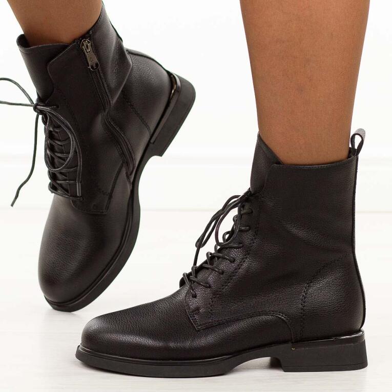 Czarne skórzane botki damskie Filippo Dbt7222/25