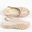 Beżowe skórzane POLSKIE sandały damskie na koturnie GREGORS 960