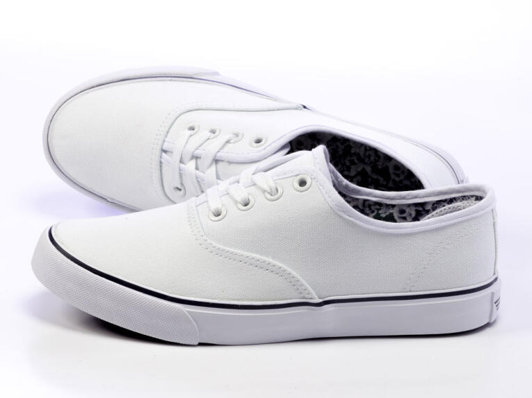 -50%Markowe białe trampki,obuwie McArthur It48