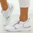 Białe skórzane sneakersy damskie na koturnie Cambell 94311