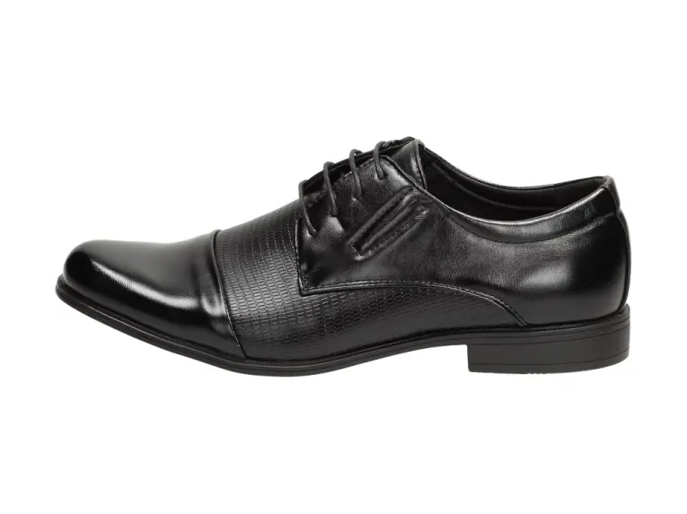 Czarne pantofle, buty męskie Badoxx 370-k10