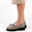 Lakierowane mokasyny damskie, loafersy DiA 523 TAUPE