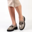 Lakierowane mokasyny damskie, loafersy DiA 523 TAUPE