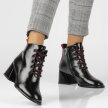Czarne lakierowane botki damskie na obcasie FILIPPO DBT3110/22 BK BK