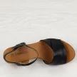 Czarne sandały damskie na obcasie T.Sokolski L24-126