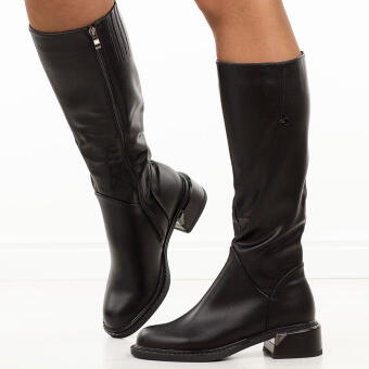 Czarne skórzane kozaki damskie DiA 52-110