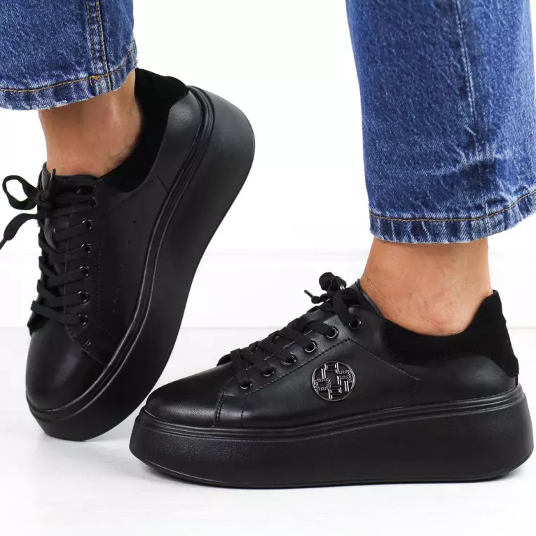 Czarne bkbk skórzane sneakersy damskie na platformie Filippo Dp6058/24