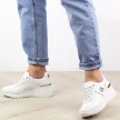Białe skórzane sneakersy damskie S.BARSKI 29169