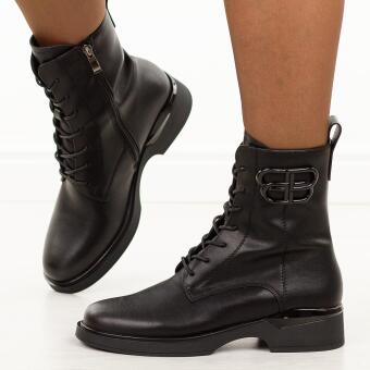 Czarne skórzane botki damskie Cambell 98309