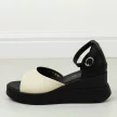 Czarno beżowe skórzane sandały damskie na koturnie z zakrytą pietą Filippo Ds6075/24