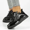Czarne półbuty damskie, sneakersy skórzane FILIPPO DP3149/21