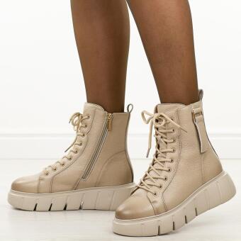 Beżowe skórzane botki damskie na platformie Cambell 19339