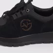 Czarne zamszowe sneakersy damskie na platformie VINCEZA 10924