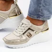 Beżowe skórzane sneakersy damskie S.BARSKI 29589