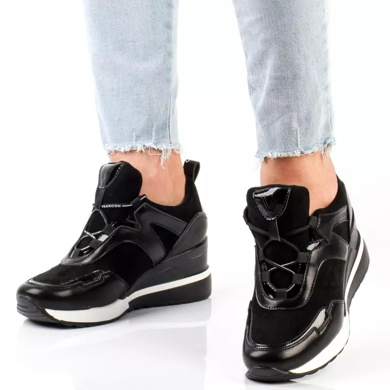 Czarne sneakersy, półbuty damskie na koturnie VINCEZA 10743