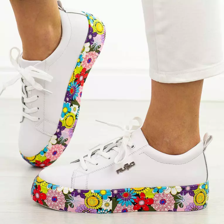 Białe skórzane sneakersy damskie na platformie Filippo Dp6048/25