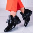 Czarne lakierowane botki damskie na obcasie POTOCKI 12067