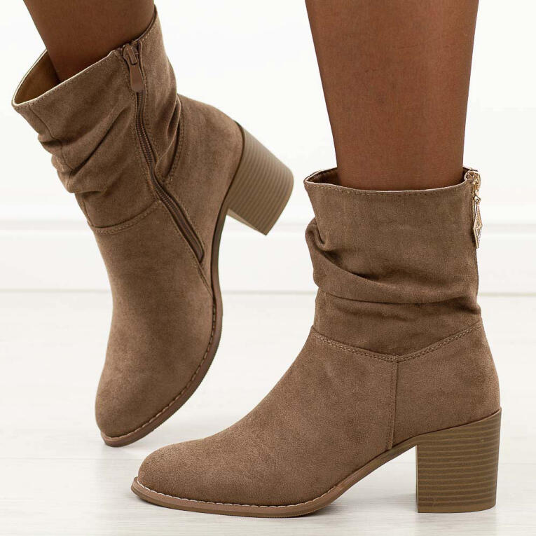 Coffee jesienne zamszowe botki damskie na obcasie S.Barski 52-516