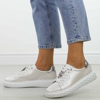 Perłowe skórzane sneakersy damskie Sergio Leone Sp110