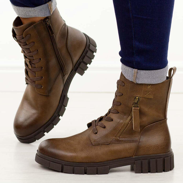 Brązowe botki damskie na traperze Potocki 19321