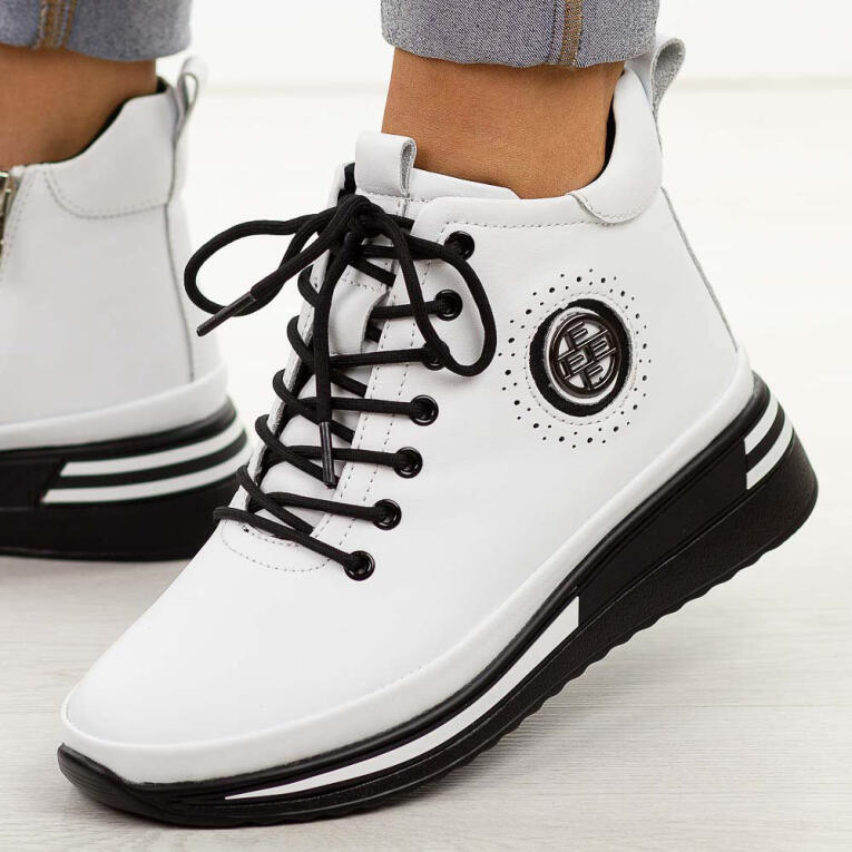 Białe skórzane botki damskie Filippo dbt4215/25