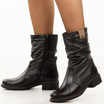 Czarne wyższe zimowe Polskie botki damskie Galant 3326