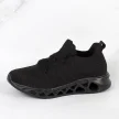 Czarne sportowe buty damskie McKeylor 8695