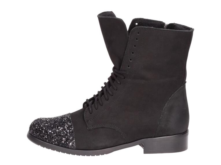 Czarne Polskie botki damskie, buty Nicole 2067