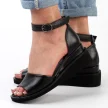 Czarne skórzane POLSKIE sandały damskie na koturnie z zakrytą piętą SUZANA AR635