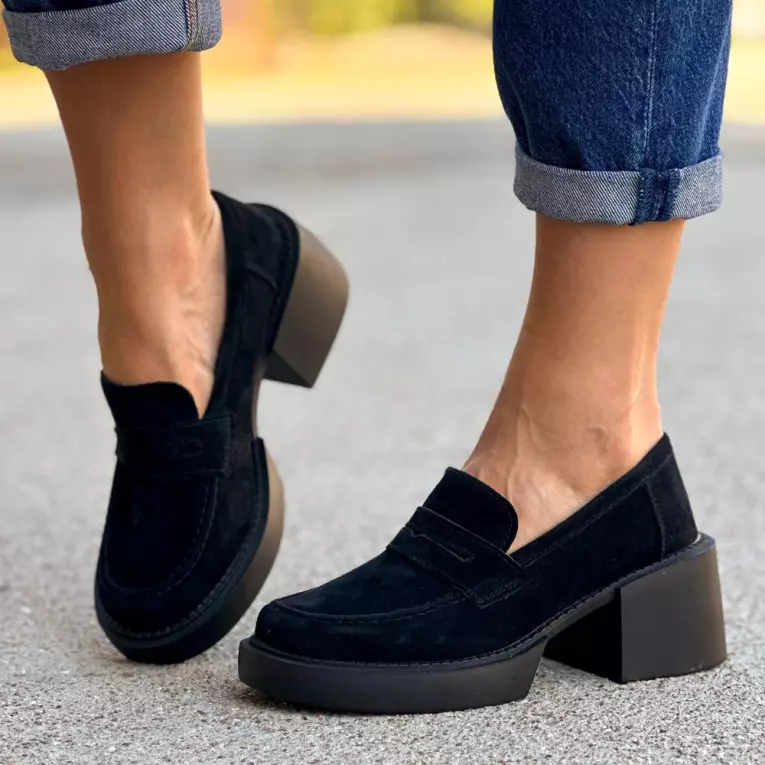 Czarne skórzane mokasyny damskie, loafersy FILIPPO DP4685/23