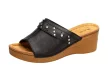 Czarne klapki, buty damskie Wishot Kl004