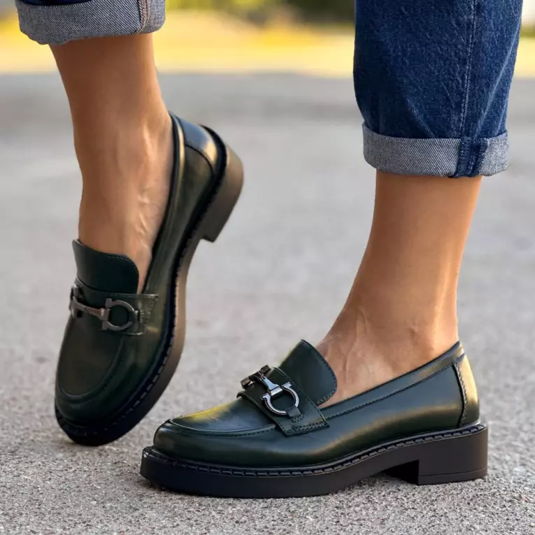 Zielone loafersy damskie z eko skóry, mokasyny SERGIO LEONE BT196