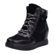 Czarne botki damskie na koturnie, sneakersy skórzane FILIPPO DP3148/21 BK