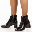 Czarne skórzane botki damskie DiA 52-144