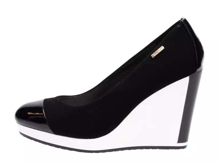 Czarne czółenka damskie Vices 6714-1 Koturn