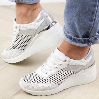 Białe skórzane sneakersy damskie S.Barski 29587