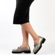 Szare lakierowane mokasyny damskie, loafersy DiA 597