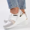 Białe skórzane sneakersy damskie na koturnie S.BARSKI 21405