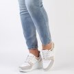 Białe skórzane sneakersy damskie na koturnie S.BARSKI 21405