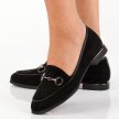 Czarne loafersy damskie na obcasie, półbuty JEZZI 2167-1