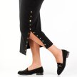 Czarne loafersy damskie na obcasie, półbuty JEZZI 2167-1
