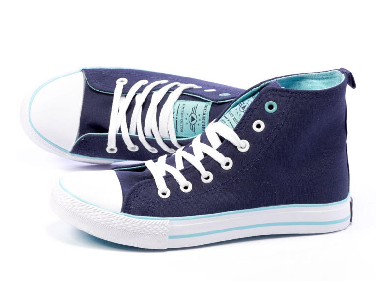 -50% Markowe trampki granatowe McArthur It06