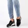Czane skórzane sneakersy damskie na koturnie S.BARSKI 21405 BK/WT