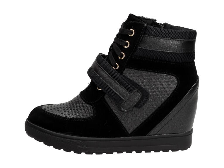 Czarne botki damskie, sneakersy J.Star J0102