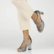 Srebrne sandały damskie z zakrytą piętą na słupku FILIPPO DS4632/23