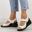 Białe sandały damskie na koturnie Sergio Leone sk843